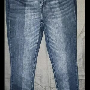 Seven7 Blue Skinny Jeans with Subtle Fading